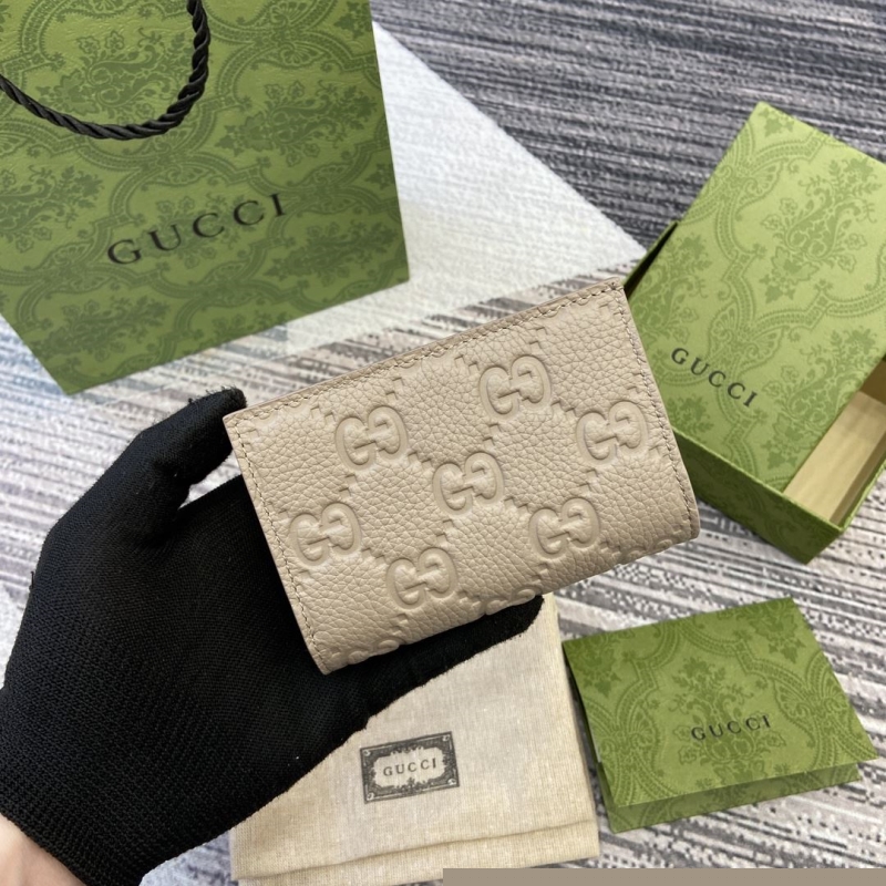 G*u*i wallets & purse